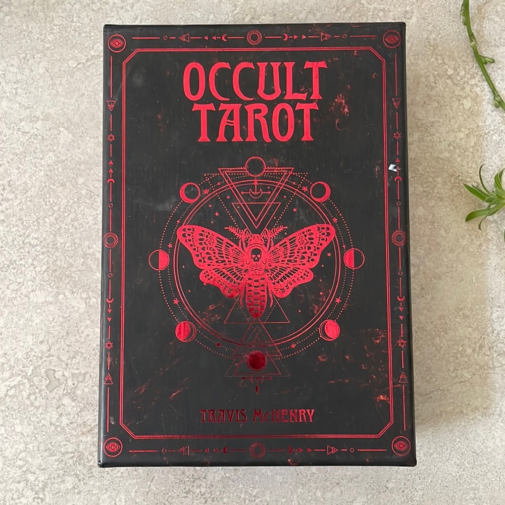 ROCKPOOL Occult Tarot Deck by Travis McHenry - 78 cards and 103 page manual